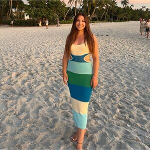 MARBLE Blue and Cream Knit Top